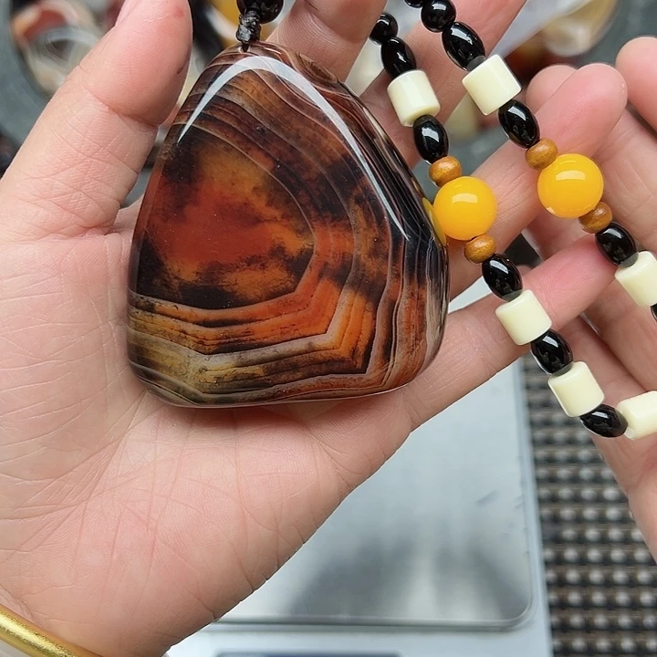 玛瑙/玉髓珠宝奇石未镶嵌春**霏