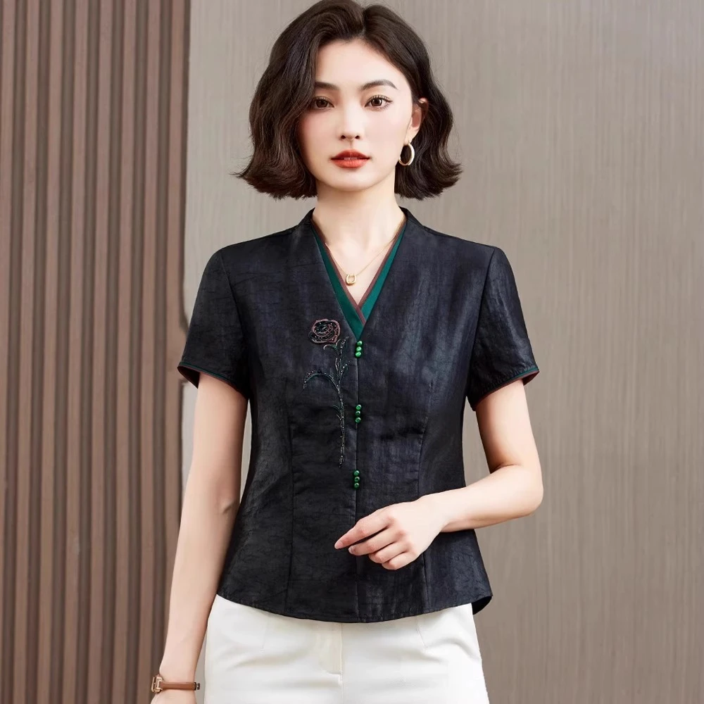 龟纹刺绣香云纱真丝上衣女2025夏季新款V领气质新中式桑蚕丝小衫