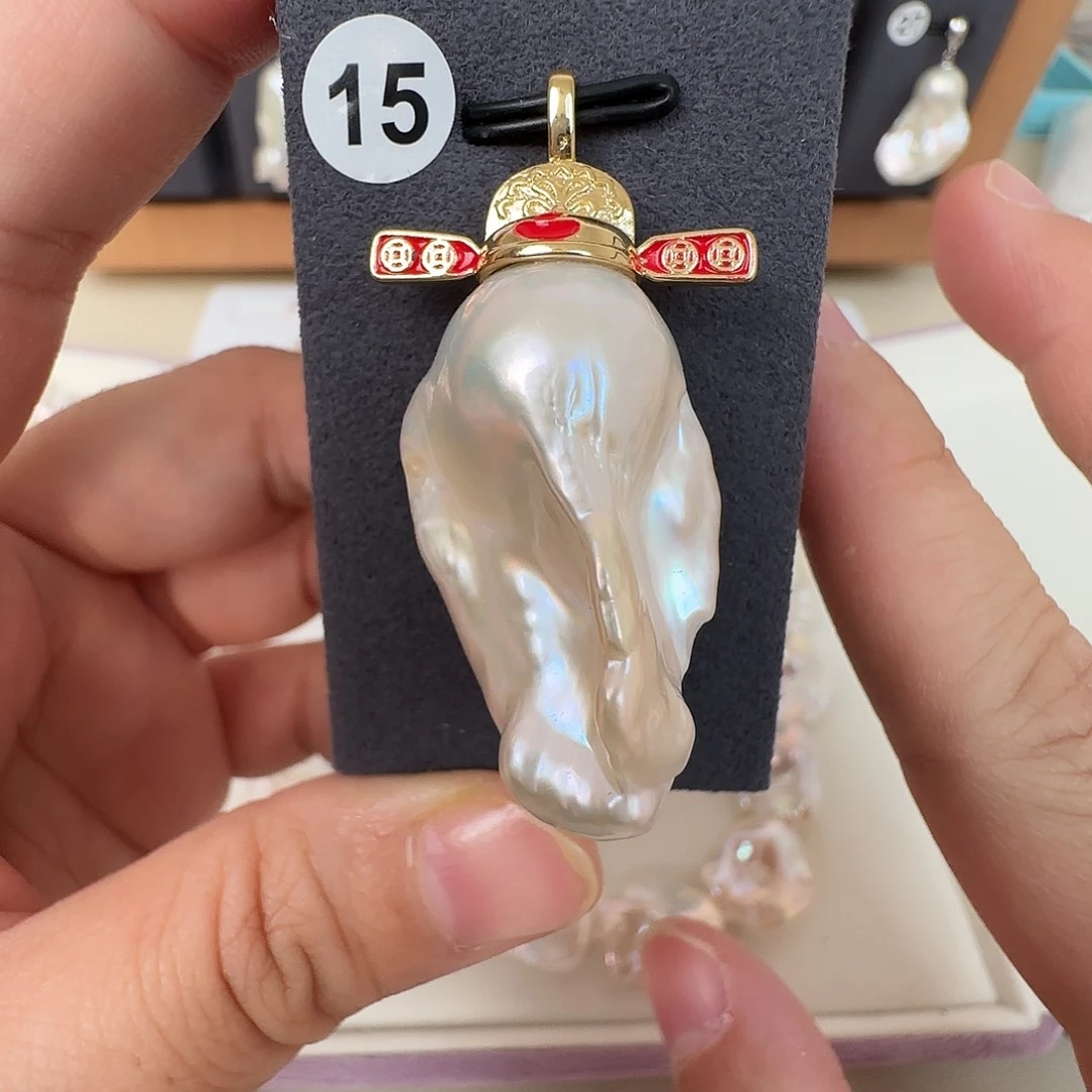 未镶嵌颈饰淡水珍珠