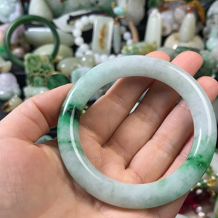 ꧁***꧂翡翠未镶嵌颈饰翡翠未镶嵌颈饰