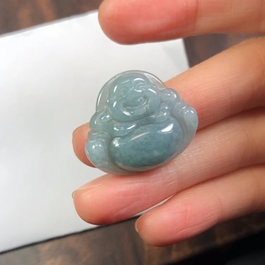 翡翠未镶嵌颈饰缅甸A货，每天下午1点半开播