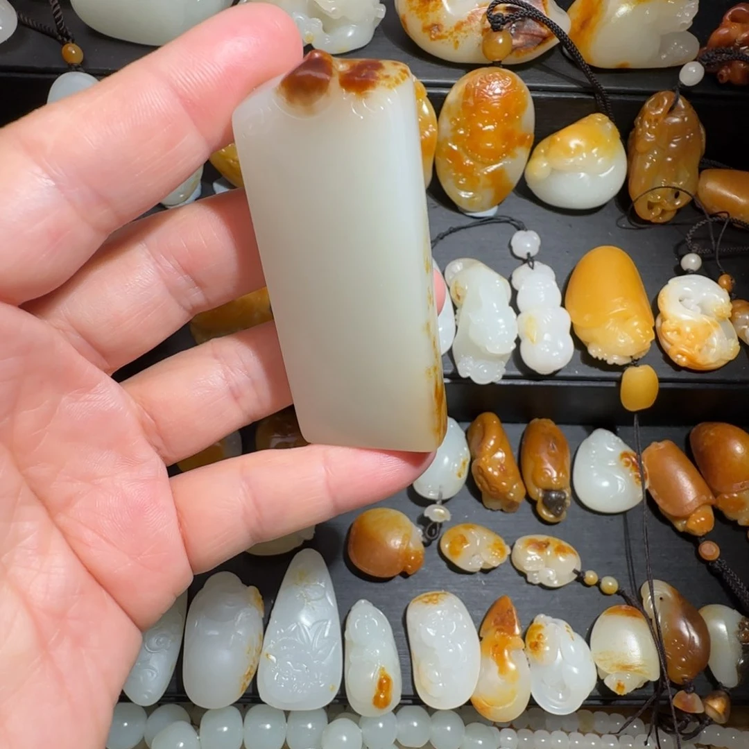 和田玉吊坠(不含链)未镶嵌