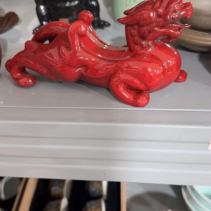 主人杯一个，瓷。。。品茗