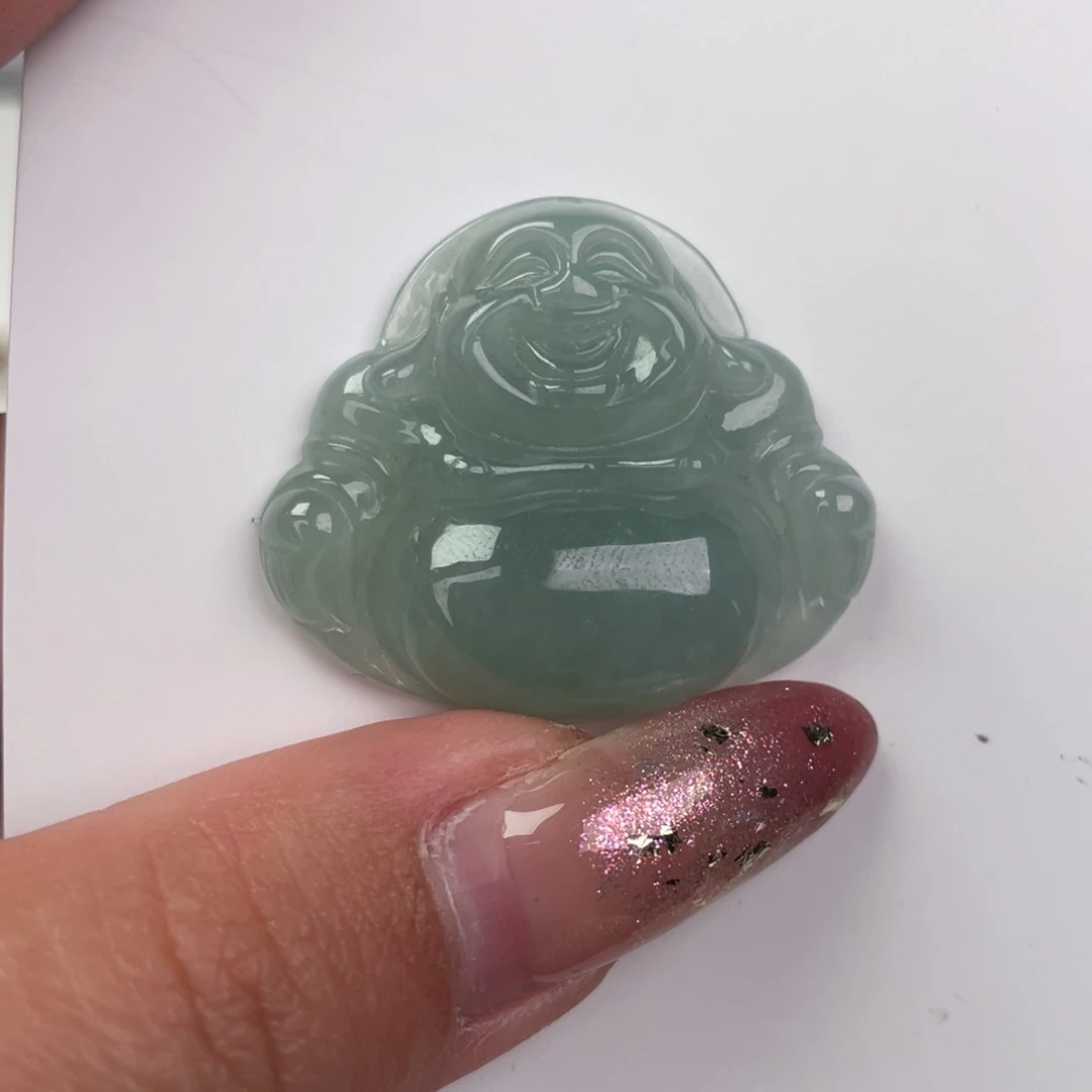 翡翠未镶嵌颈饰佛公