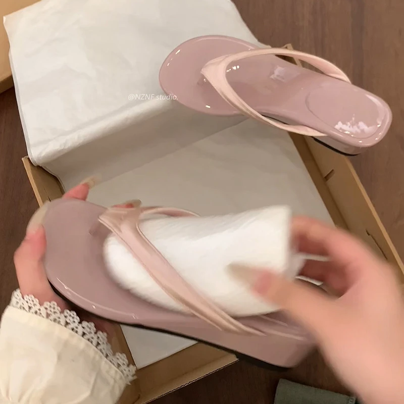 爆款紫色增高厚底人字拖鞋女新款夏季外穿防滑凉拖鞋