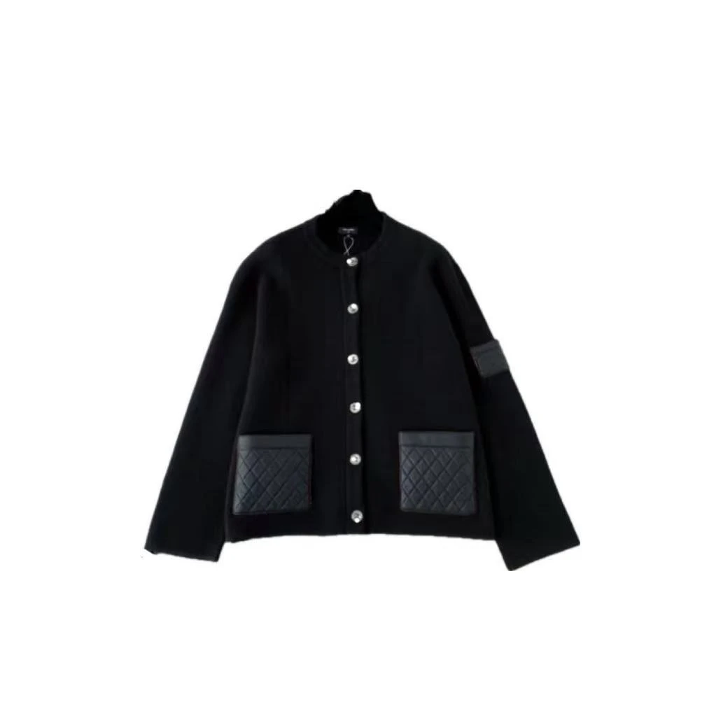 DC224阔版皮口袋小香风外套