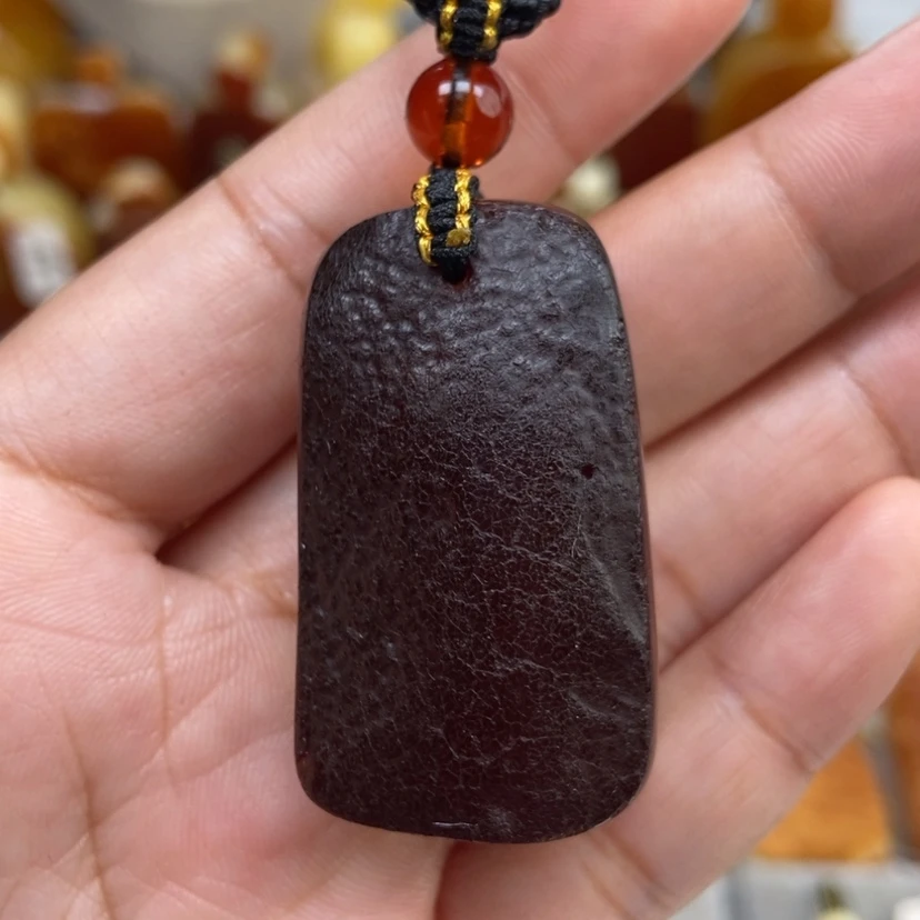 【闪购商品】琥珀颈饰未镶嵌