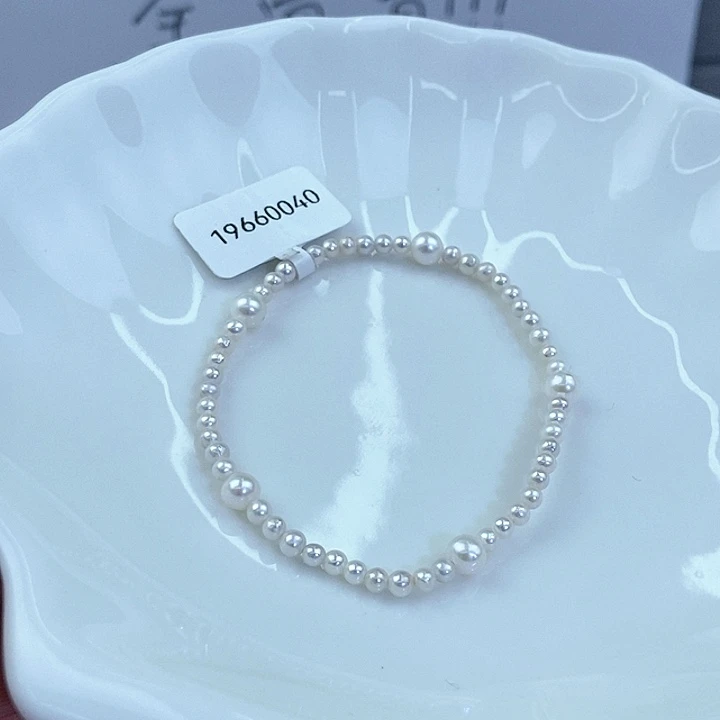 颈饰淡水珍珠未镶嵌