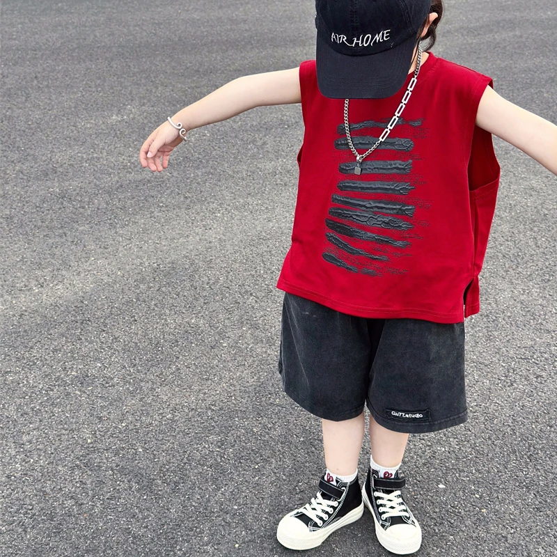 男童纯棉背心夏季薄款潮酷宝宝痞帅气小男孩无袖T恤炸街红色上衣