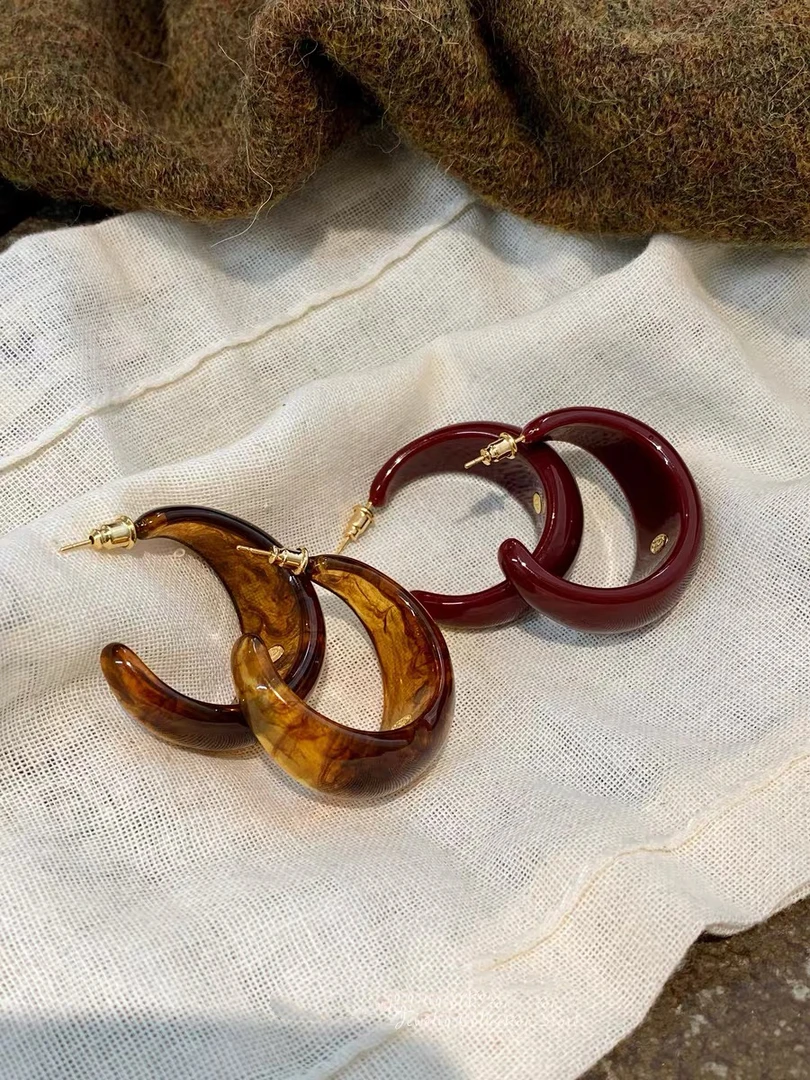 非金属亚克力耳饰 秋冬复古欧美酒红亚克力C形银针耳环港风耳圈