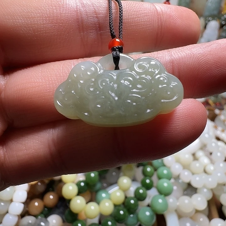 和田玉（青玉）未镶嵌颈饰