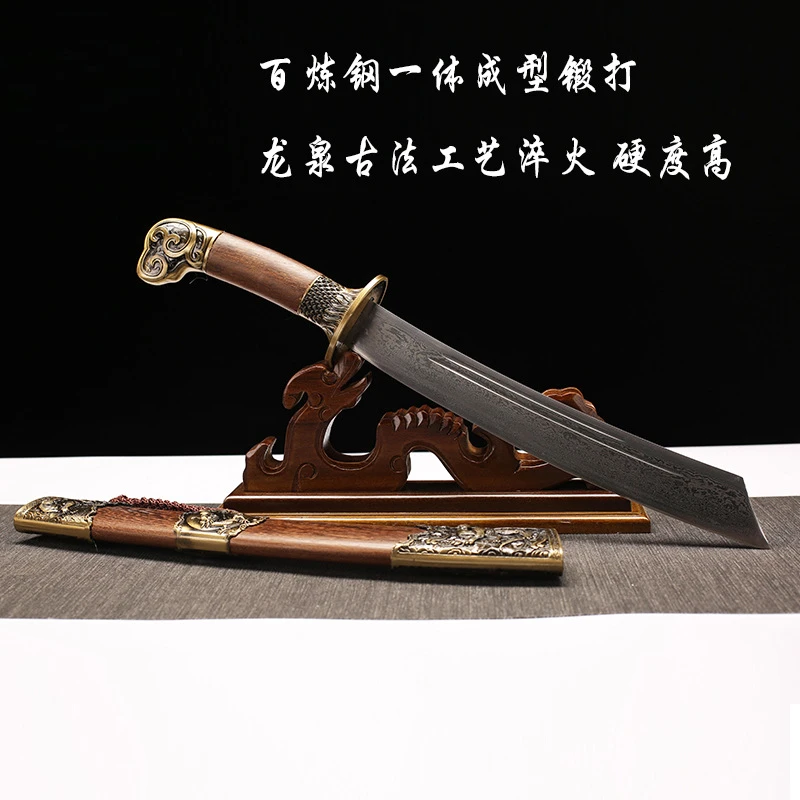 新疆包邮龙虎刀剑花纹钢绣春刀康熙龙虎明清宝刀防身短刀剑未开刃