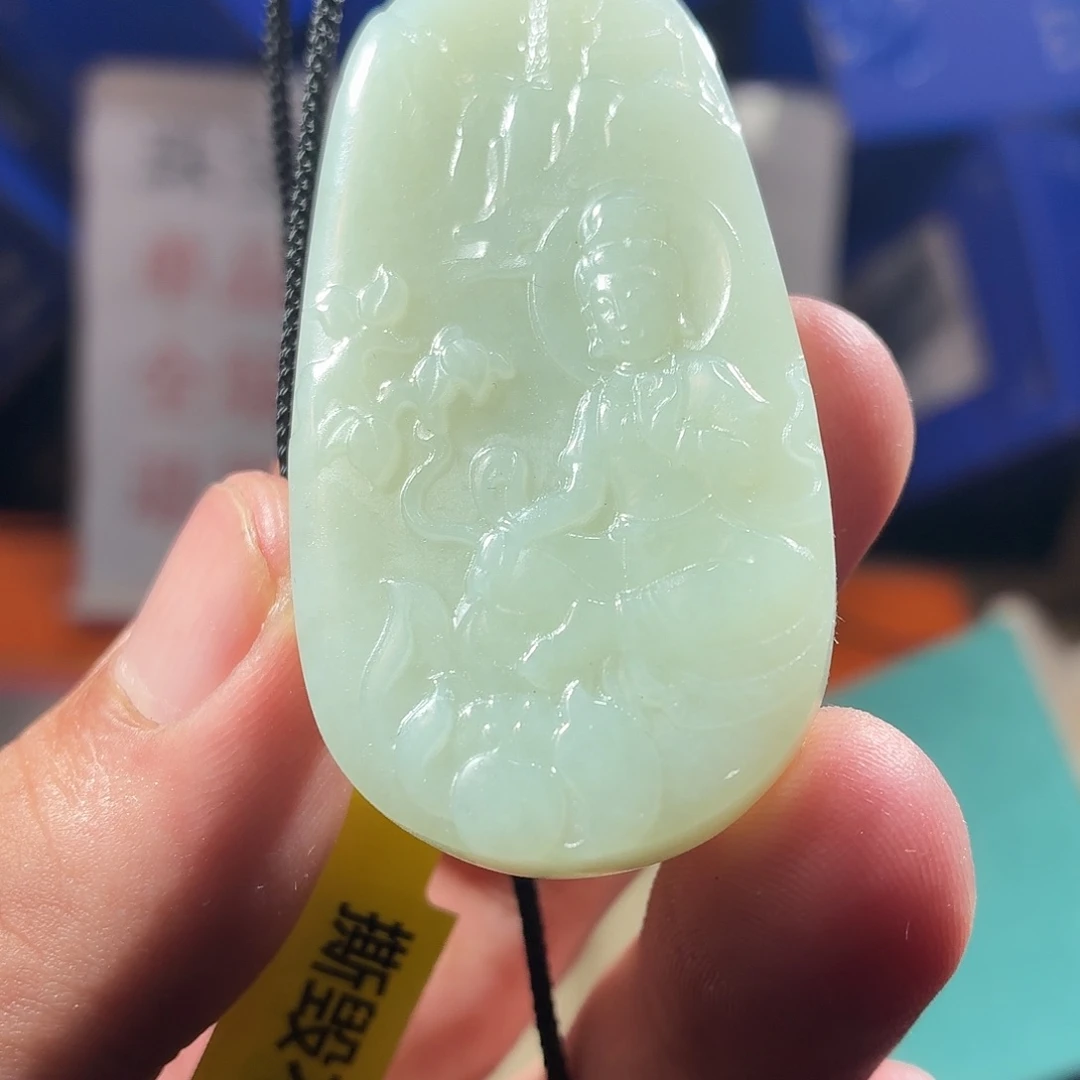 和田玉（糖玉）未镶嵌颈饰
