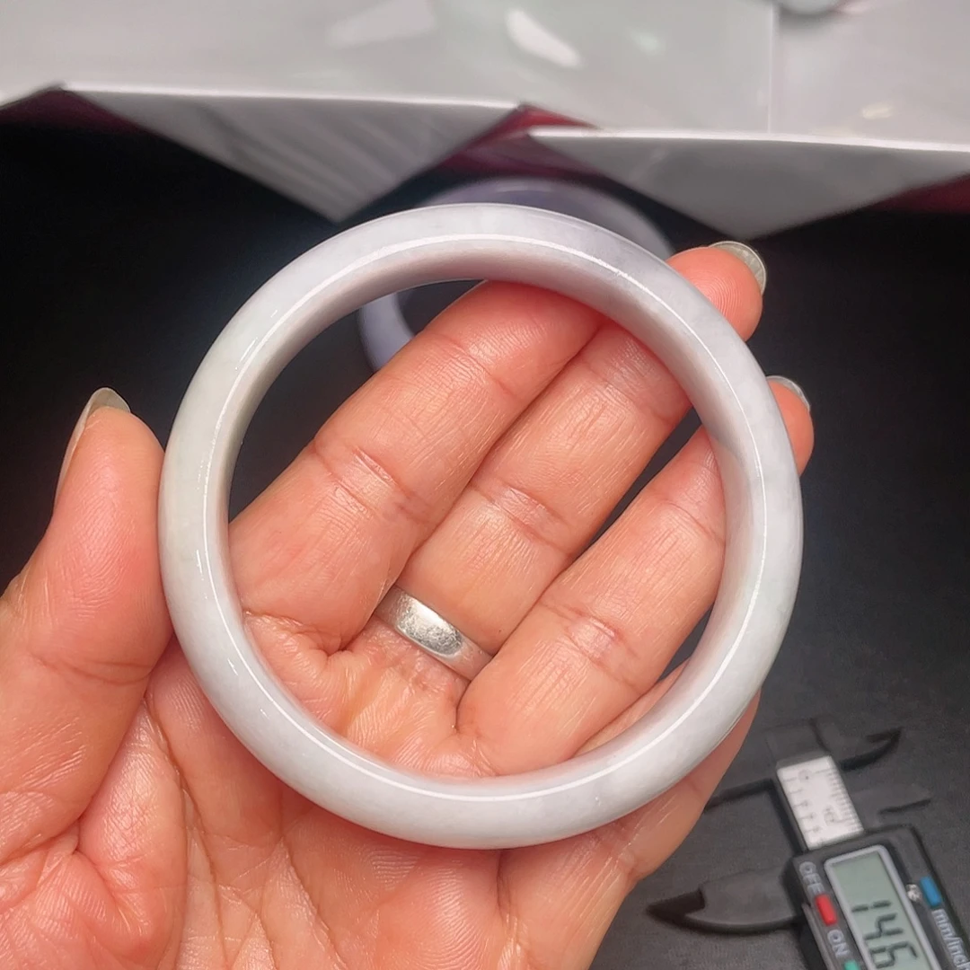 翡翠未镶嵌手镯天然翡翠手镯