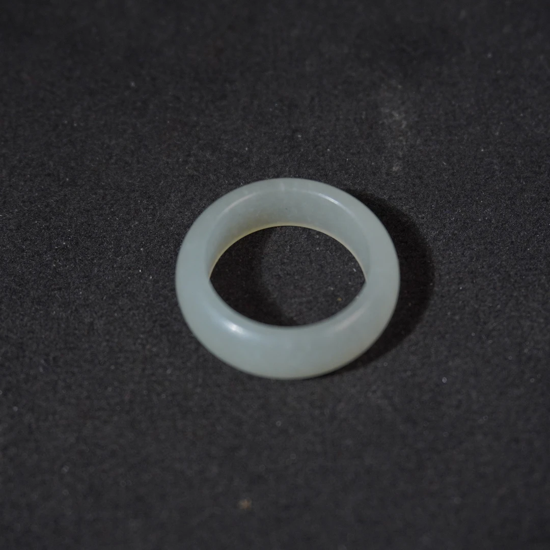 6SE189 创汇  和田玉戒指