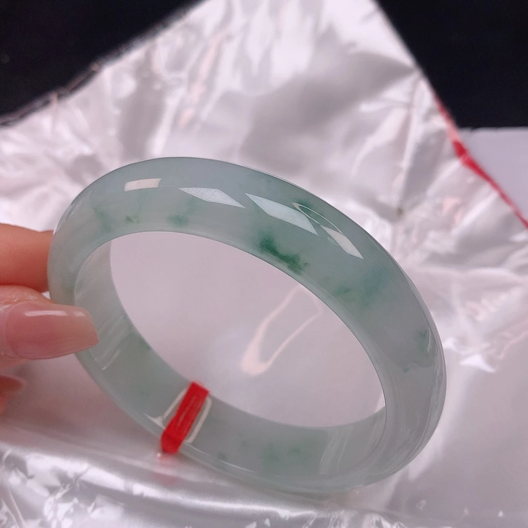 【闪购商品】翡翠手镯未镶嵌56+翡翠手镯