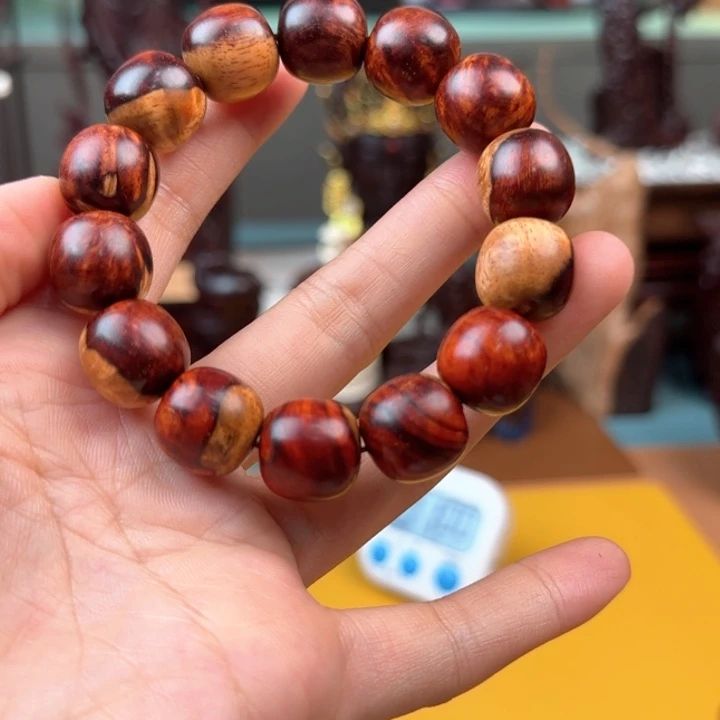 赚***手檀香紫檀（小叶紫檀）