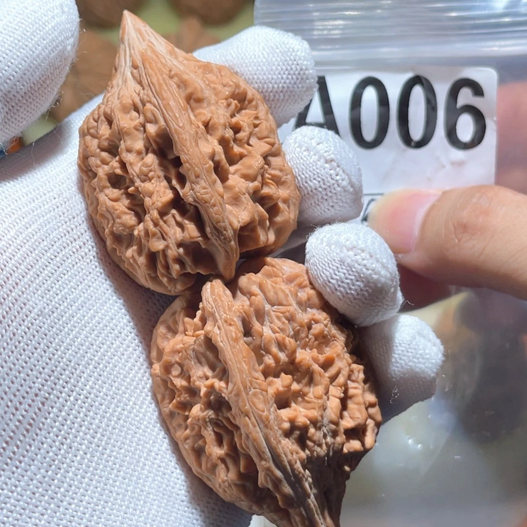 文玩核桃吊坠大沽石39全品