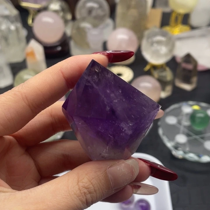 水晶37未镶嵌?****?紫水柱