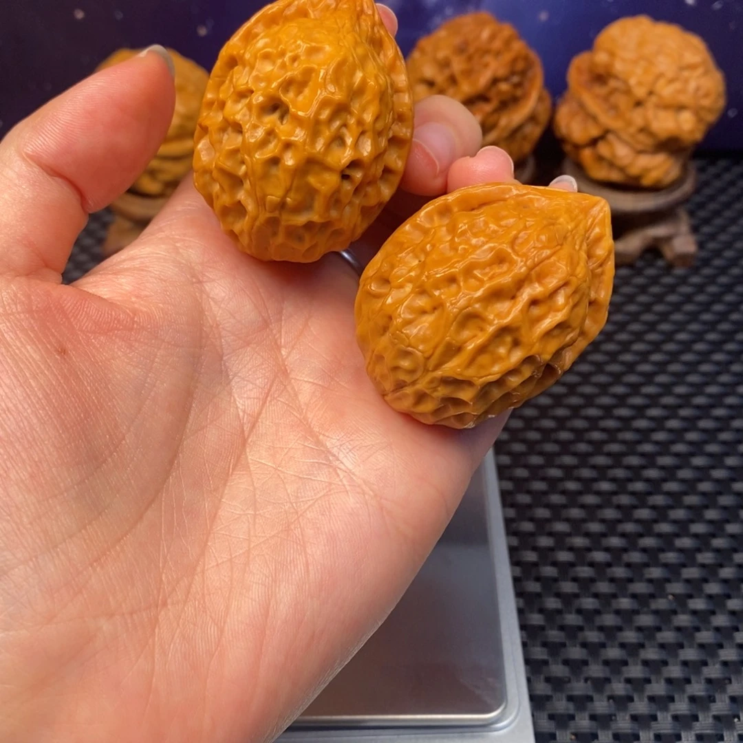 文玩核桃把件原子弹35.5