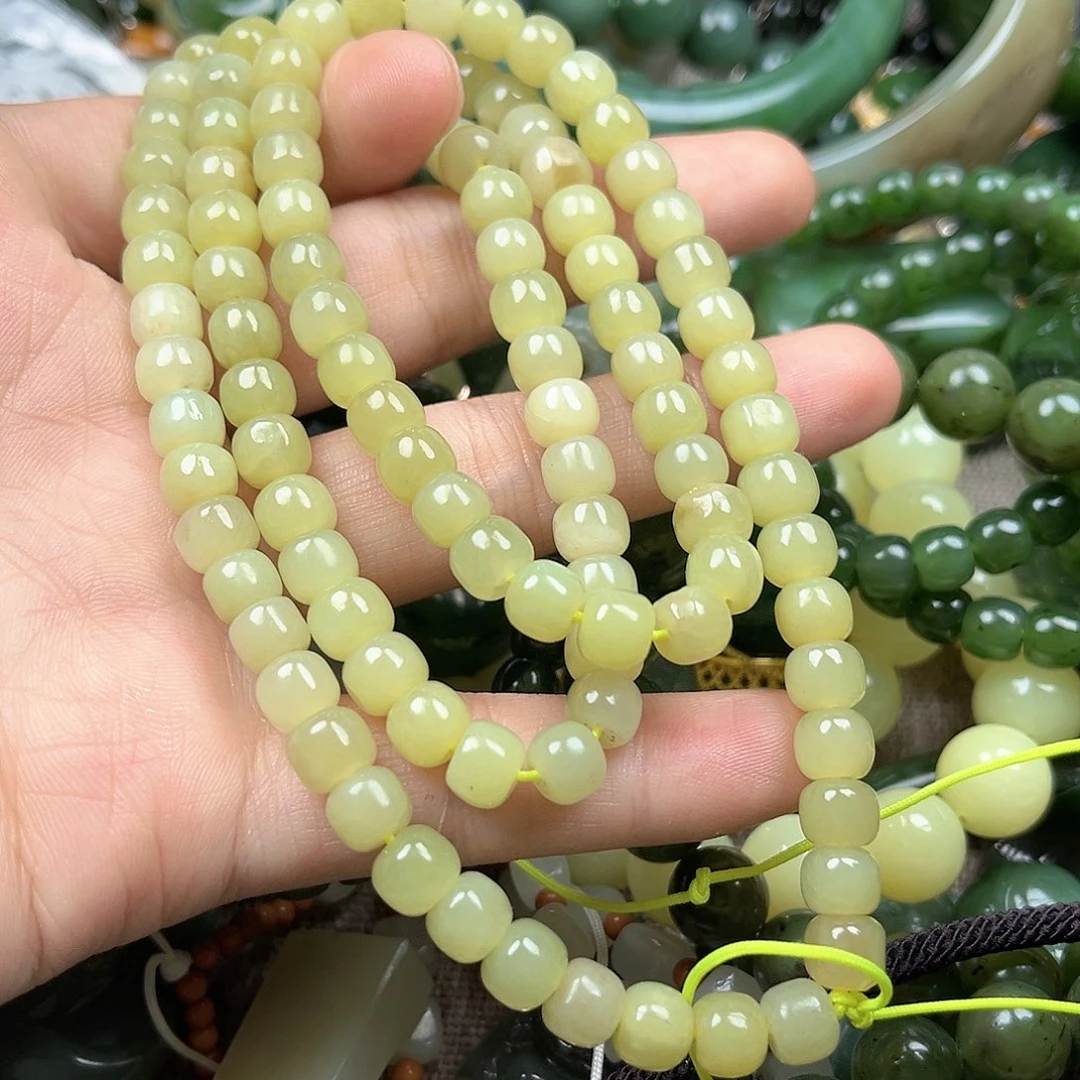 和田玉（黄玉）未镶嵌颈饰