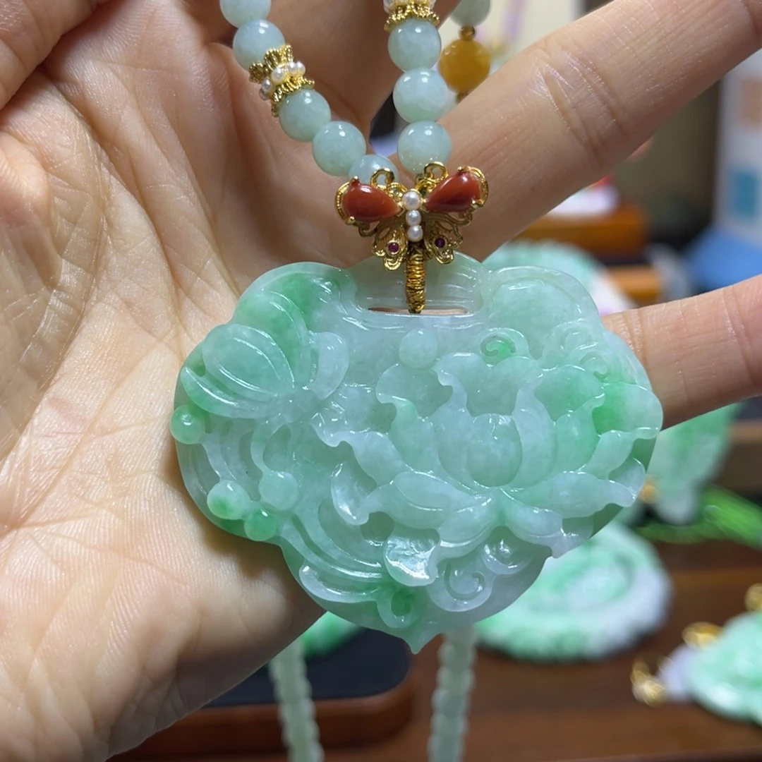 翡翠未镶嵌颈饰天然翡翠