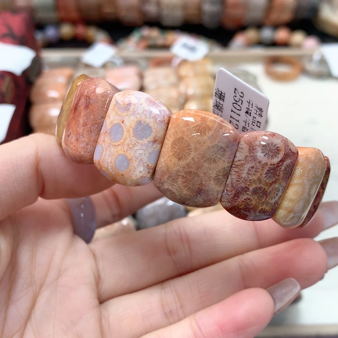 硅化珊瑚（珊瑚玉）手链未镶嵌清****洛087