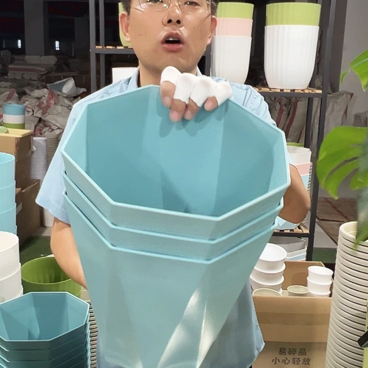 FCC245口24.5高29.5蓝色带托TG-53只