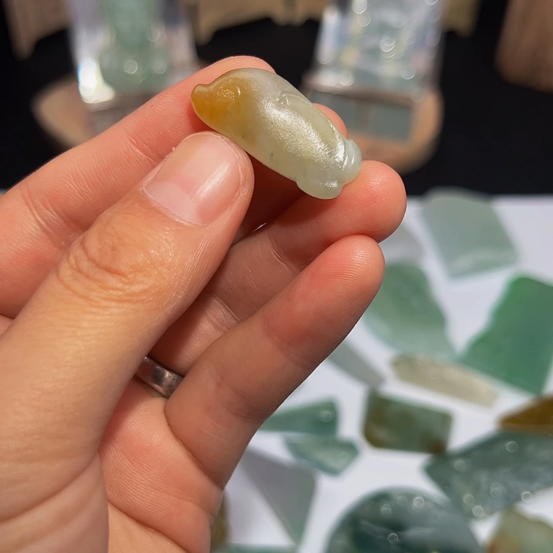 定制翡翠未镶嵌天然缅甸A货翡翠