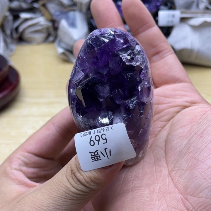 未镶嵌水晶大型摆件（非配饰）