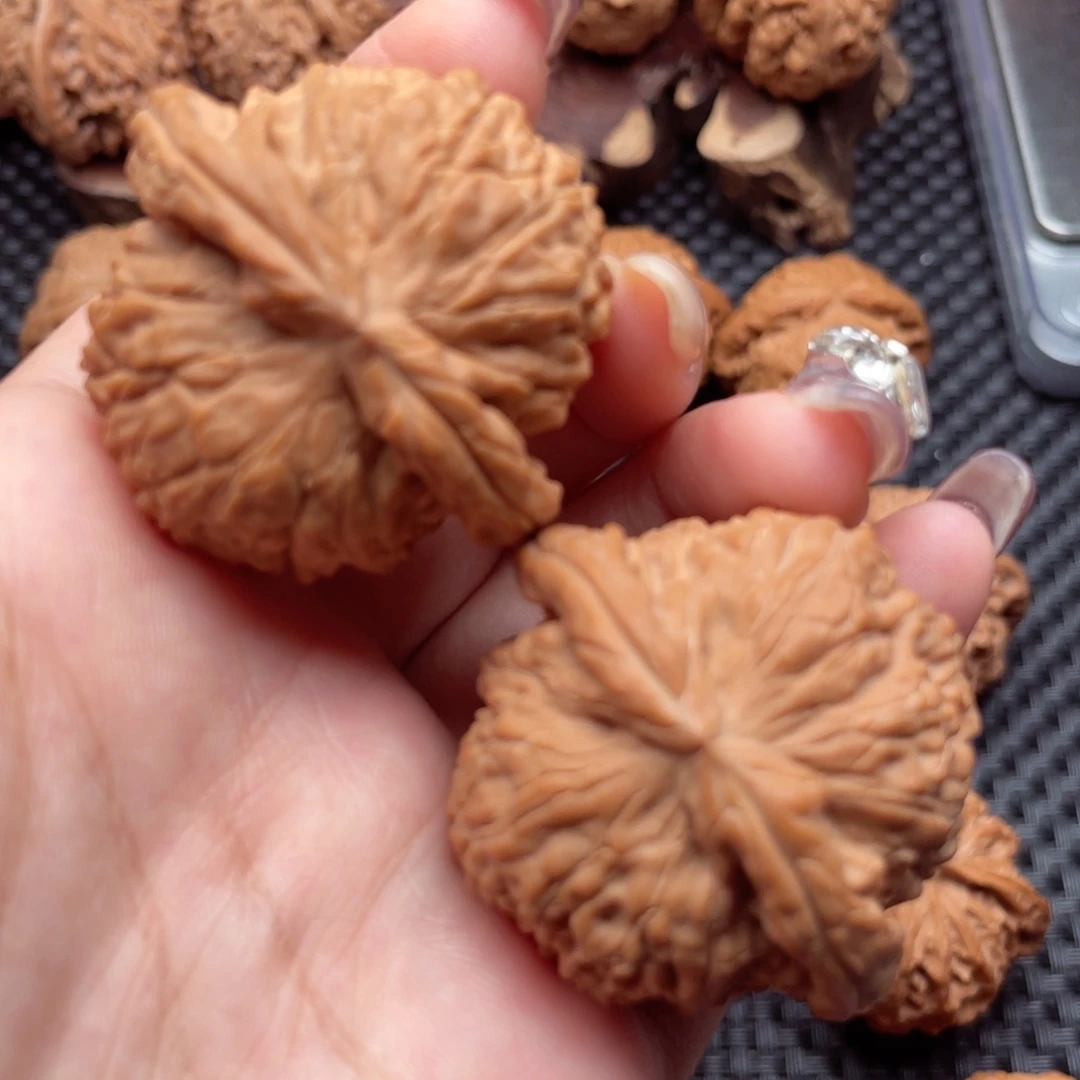 吊坠文玩核桃全品白狮子