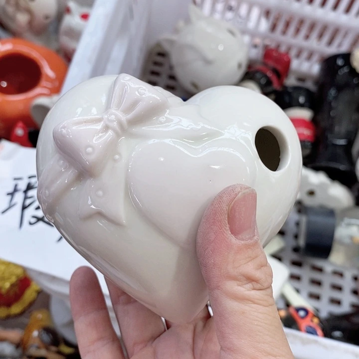 摆件陶瓷树脂材料