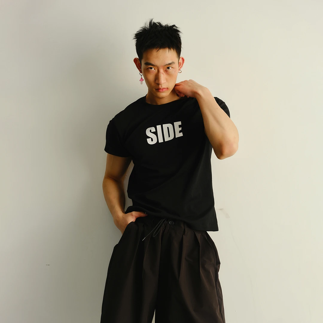 KADAKADA原创小众SIDE字母印花设计修身透气黑白短袖T恤