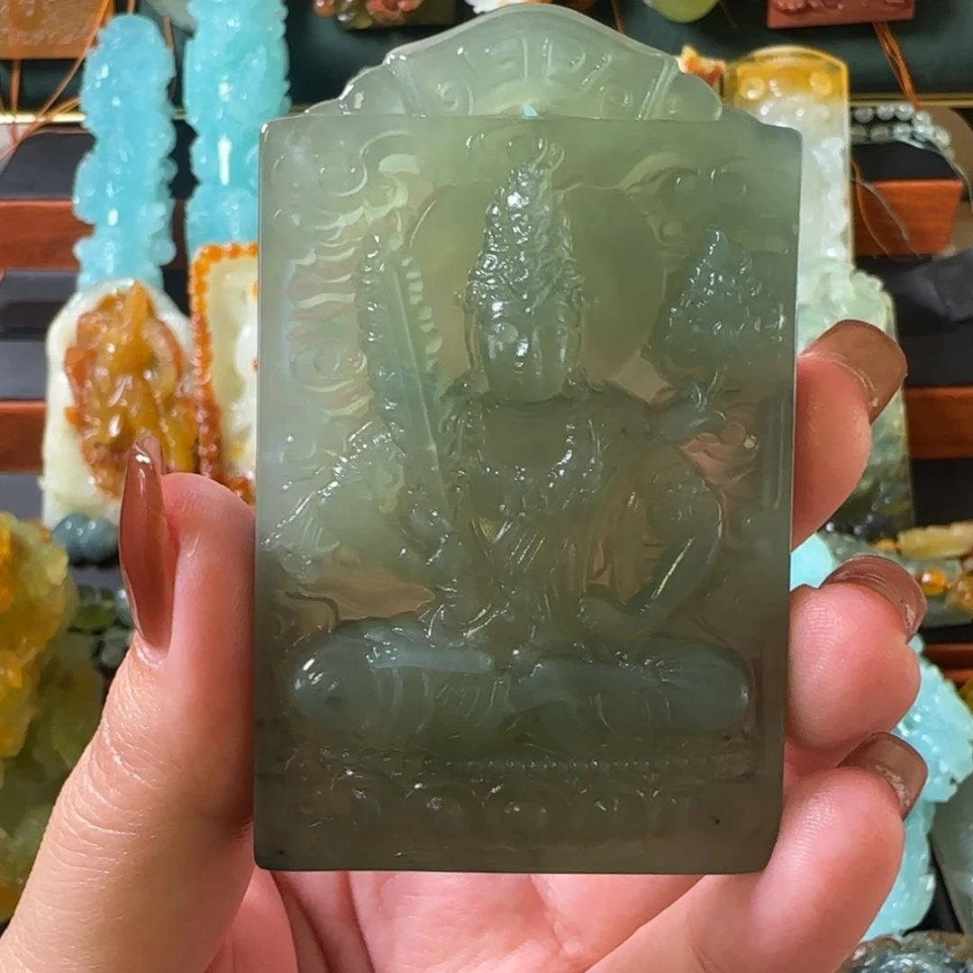 岫玉未镶嵌颈饰虚空藏