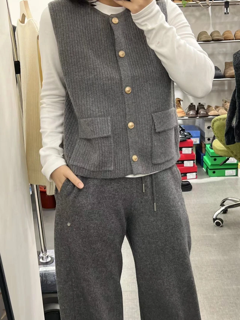 针织马夹开衫女士