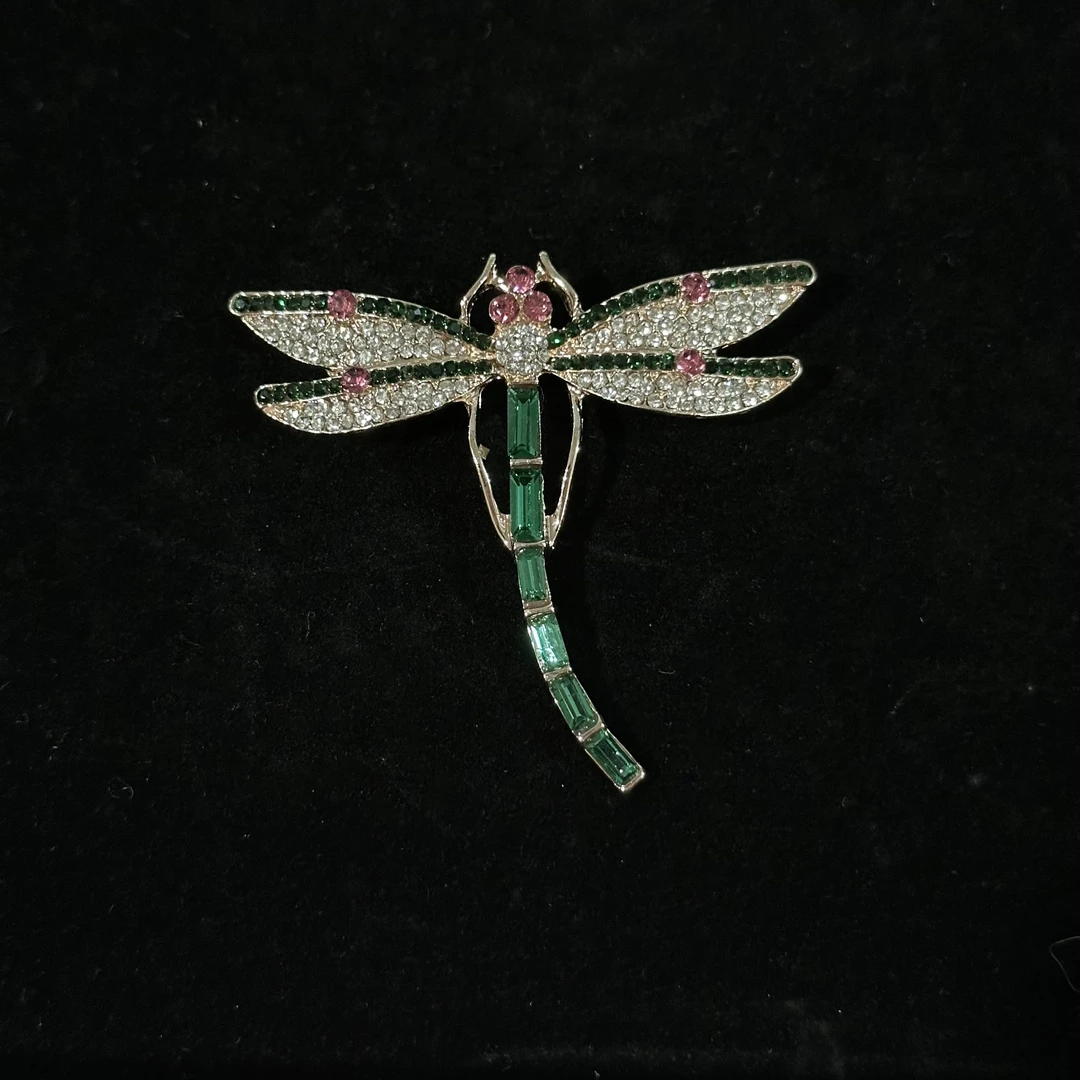 铜合金合成锆石胸针 1796 设计师款绿色蜻蜓胸针