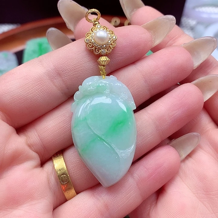 颈饰未镶嵌翡翠翡翠