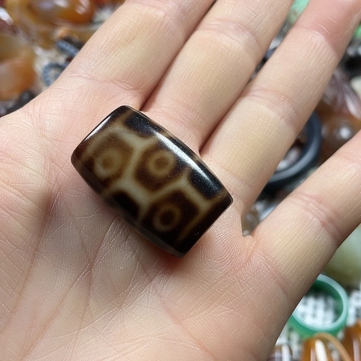 玛瑙/玉髓未镶嵌挂件