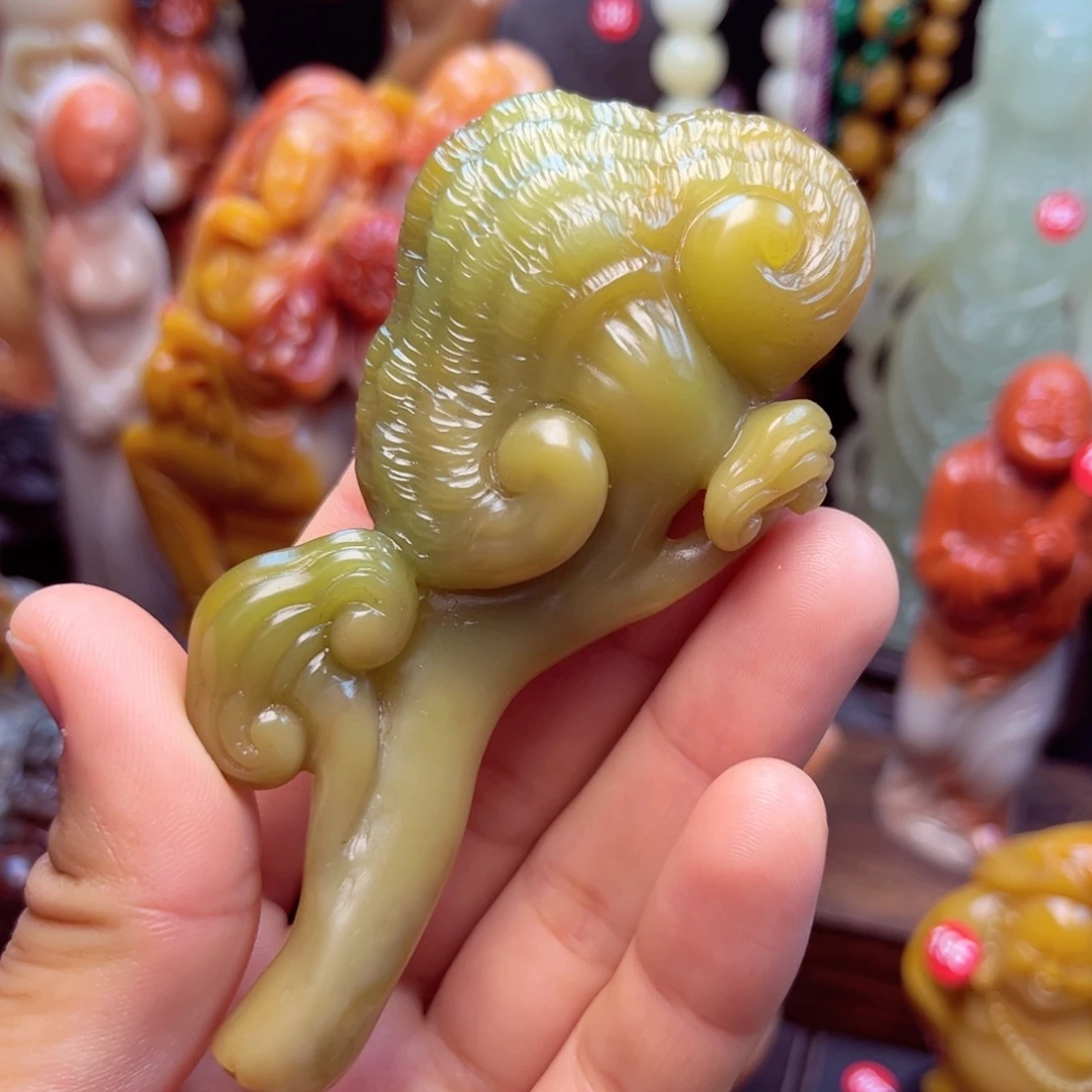 寿山石灵芝手玩件