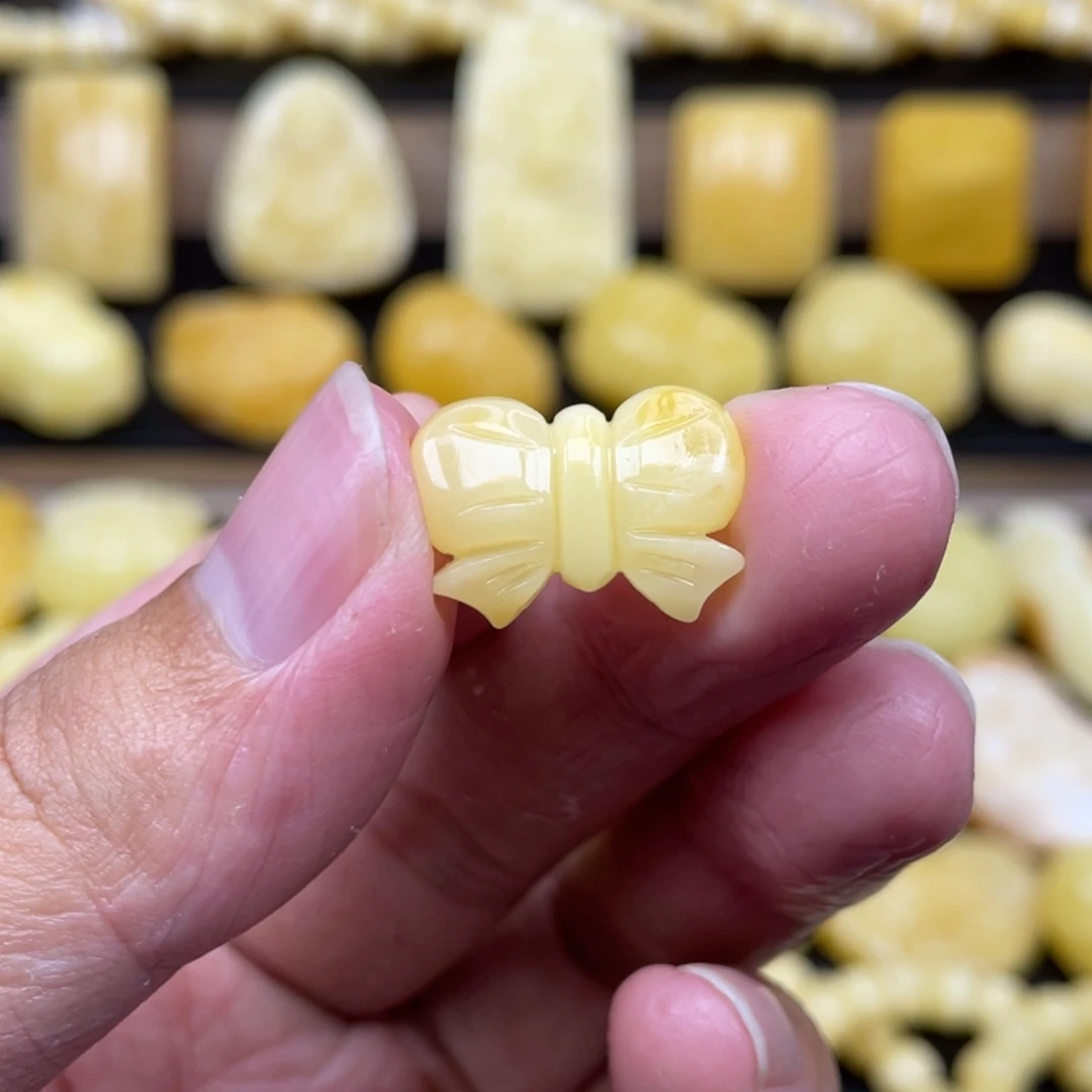 琥珀未镶嵌裸石琥珀蜜蜡