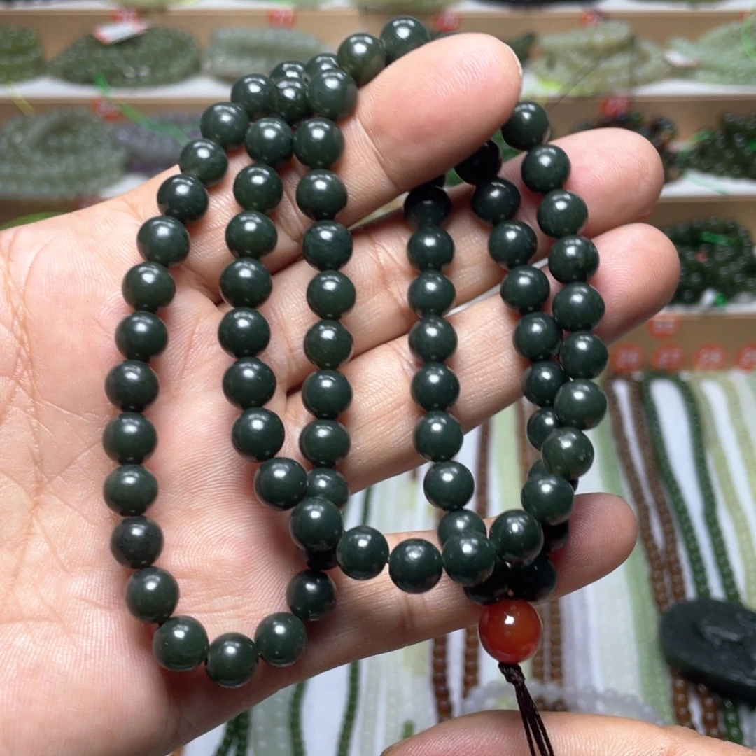 和田玉未镶嵌颈饰8mm