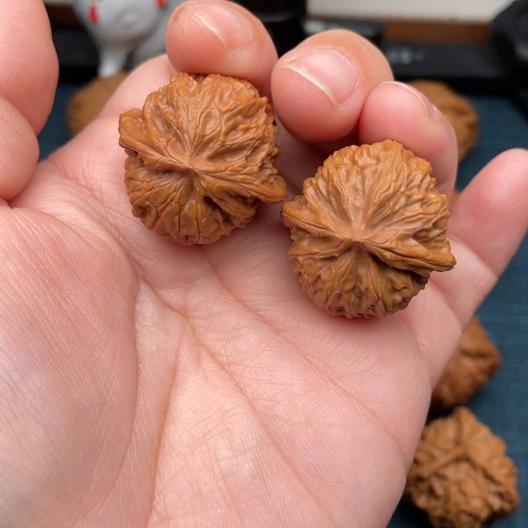 文玩核桃把件全品宫灯31