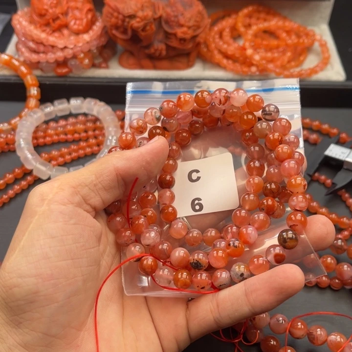 南红玛瑙未镶嵌多样性发货默认微瑕称重8mm