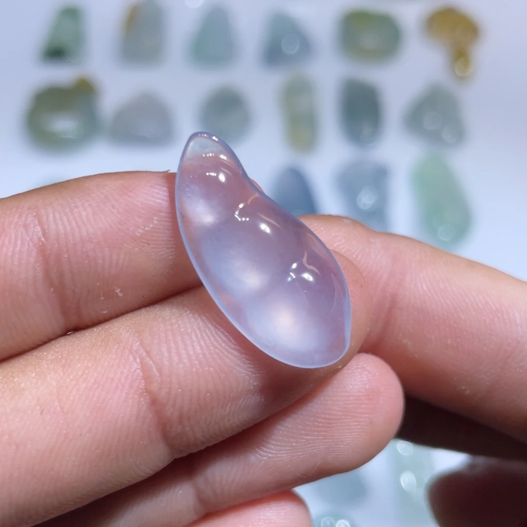 颈饰未镶嵌翡翠豆子