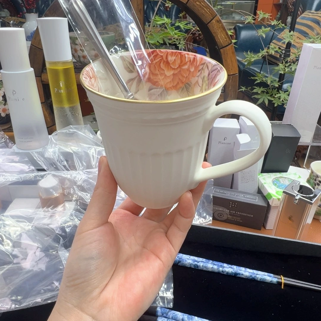 杯感恩相遇 喜乐绵长