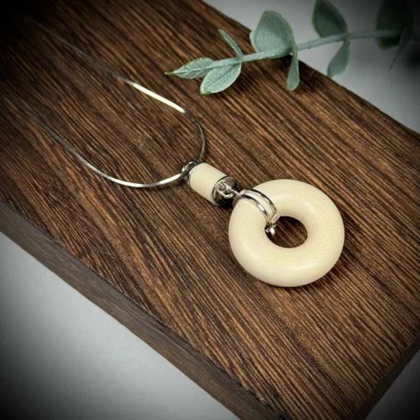 H13-74天然猛犸吊坠约22*8mm支持鉴定假一罚十