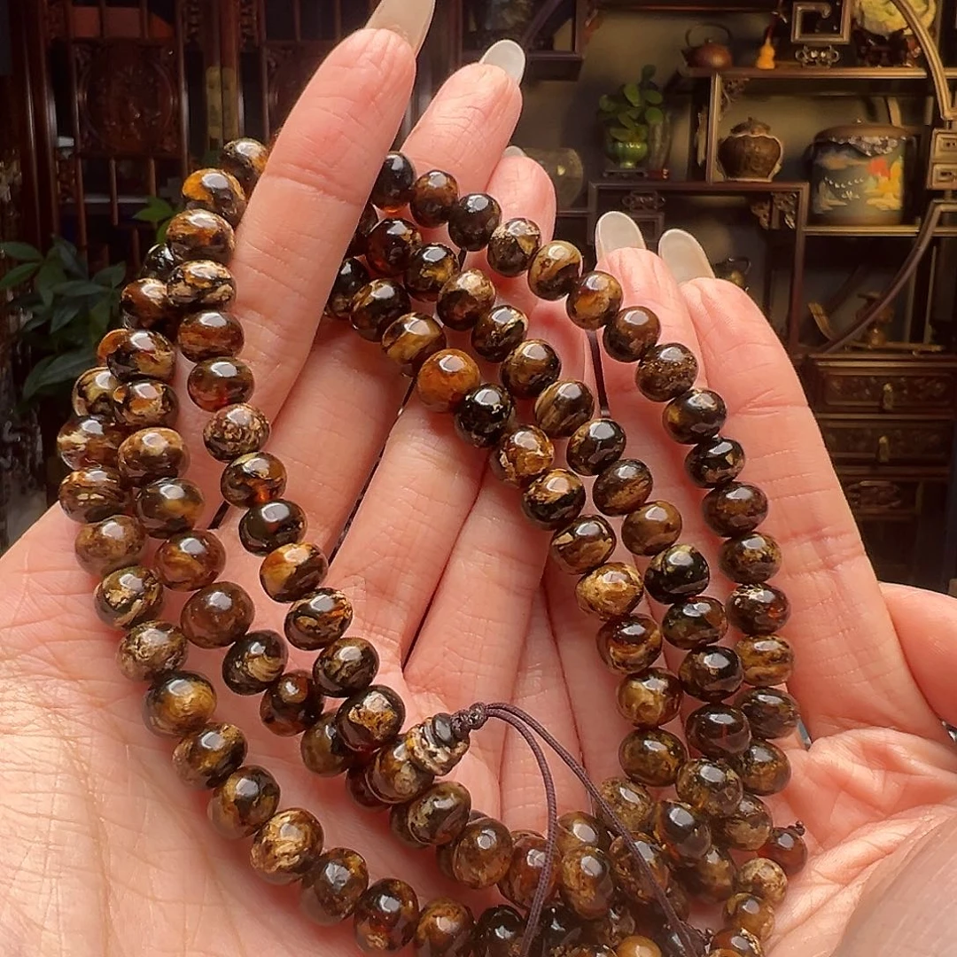 悠***山琥珀未镶嵌裸石抚顺琥珀20220-8八