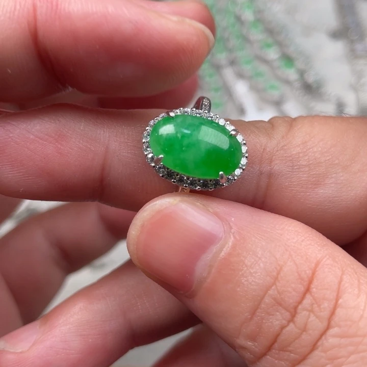 翡翠未镶嵌戒指缅甸天然翡翠