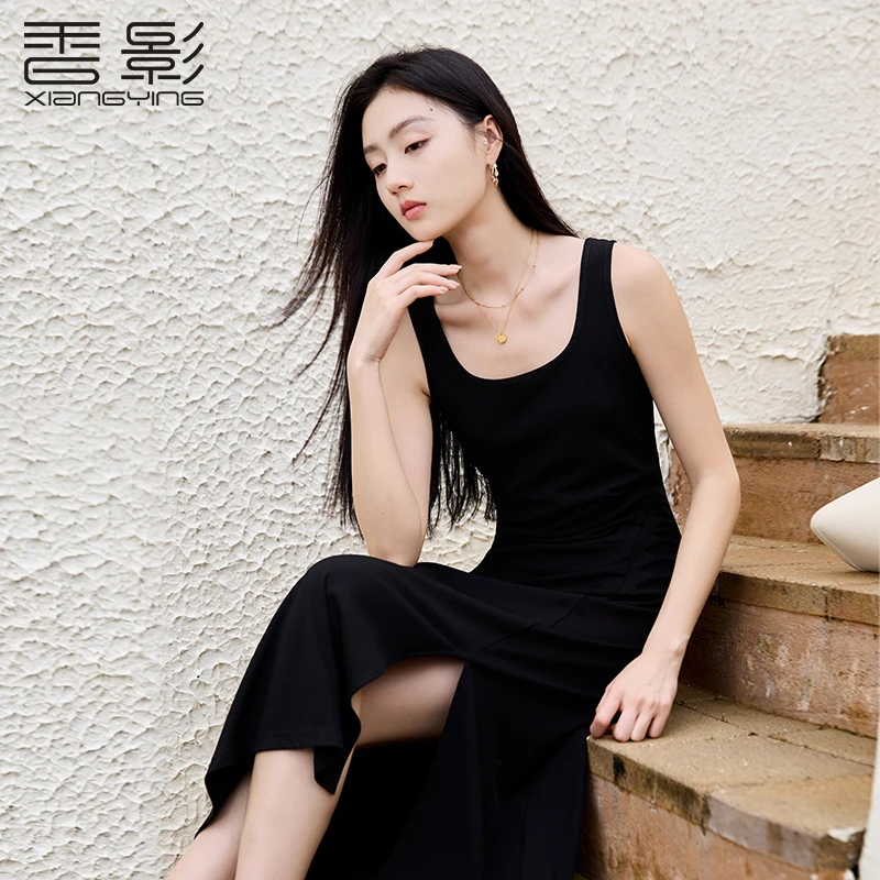 【直播专享】Q851115连衣裙 香影欧若智性风掐腰小黑裙春新款法式