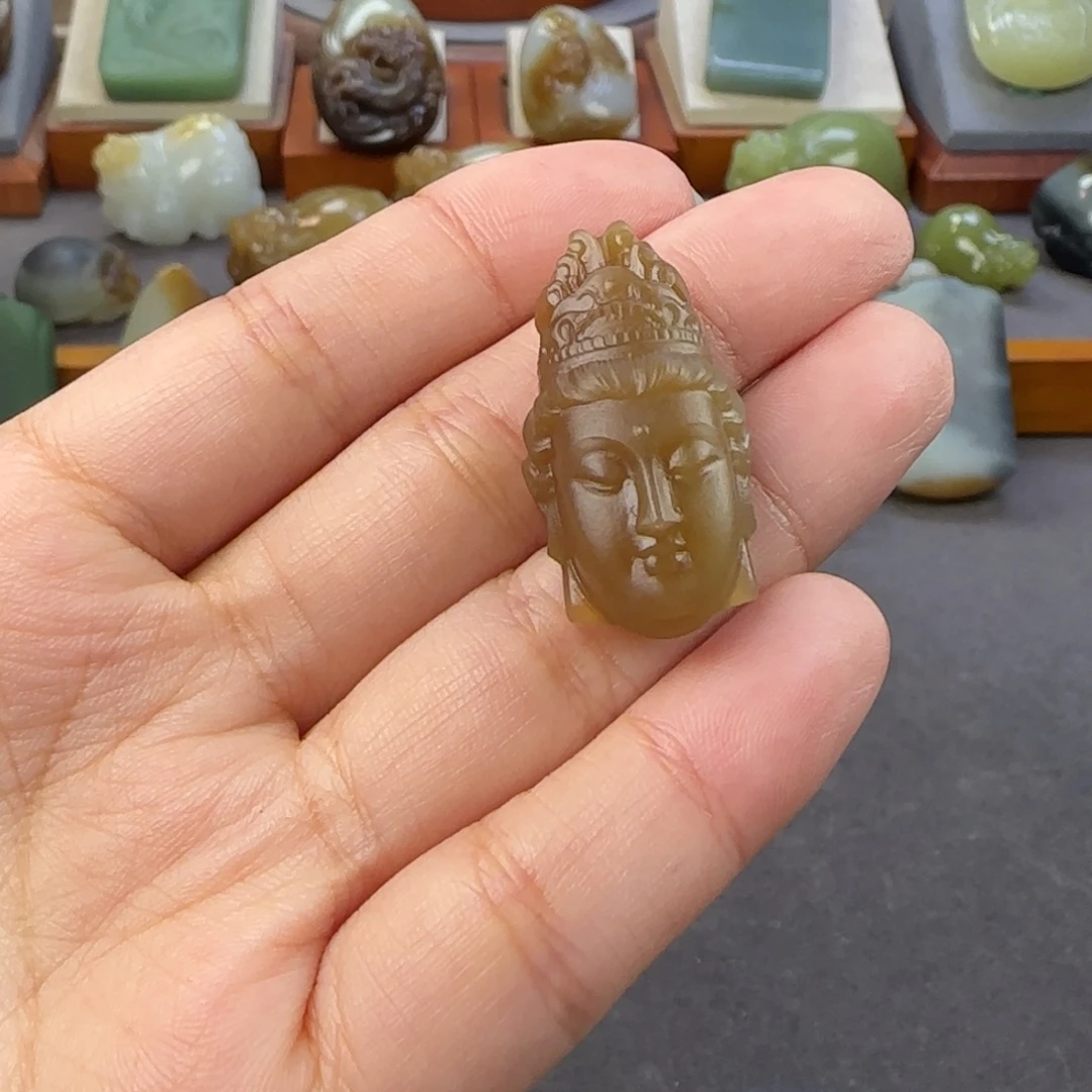 定制和田玉未镶嵌和田玉